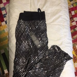 NWT Kyodan Striped Ruched Dance Pants!